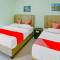 Vaccinated Staff - OYO 90269 Hotel Indorasa 2