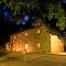 VILLA LIZ Tuscany, private pool, hot tub, property fenced, pets allowed