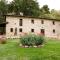 VILLA LIZ Tuscany, private pool, hot tub, property fenced, pets allowed