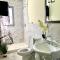 The Iron Scow - With Private Yard & Free Parking, Minutes From Falls & Casino by Niagara Hospitality - Niagara Falls