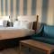 Meridian Inn & Suites Regina Airport