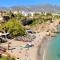 Spacious 3 bedrooms apartment side sea view
