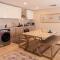 Gleaming 1 BR Apt Mangroovy w Pool & Beach Access - Hurghada