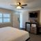 Beachwalker Inn & Suites - Pismo Beach