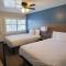 Beachwalker Inn & Suites - Pismo Beach