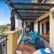 Best Executive-Style Luxury Residence on Property