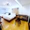 Uneed Hotel