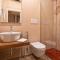 GOGO` Petit Hotel