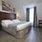 Best Western Lyon Saint-Antoine photo 8