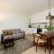 Sea View Studio Apartments by the Beach - Ihasalu