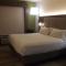 Holiday Inn Express & Suites Dyersburg, an IHG Hotel
