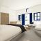 Oia Memories Suites