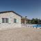 Villa Celtis by Villas Holiday