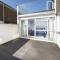 Mousehole View - Pet Friendly - Sea Views - Free Parking & WiFi