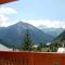 Luxurious,detached holiday home with three bathrooms and parking - Le Villard