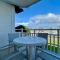 REF 060 Appartement pour quatre personnes résidence avec piscine vue Port Crouesty ARZON