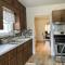 2 BR Apt near Great Lakes Naval Base and 6 Flags