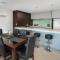 Luxury Waterfront Apartment - Abode No 1