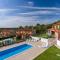 Charming Apartment in Ripenda Kras with Shared Pool - Ripenda Kras