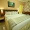 Al Ghubrah Plaza Hotel