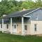 Serene Saxton Lodge 7 Mi to Lake Raystown!