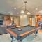 Luxe Lake Latoka Home with Dock, Hot Tub and Game Room - 亚历山德里亚