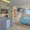Walk-In Branson West Condo with Balcony, Pool Access