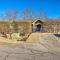 Walk-In Branson West Condo with Balcony, Pool Access