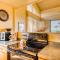 Mahina Surf