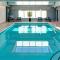 Chateau Victoria Hotel & Suites