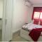 Modern apartment with jacuzzi and city view, Almería, 80 m²