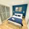 Large 5-Bed city centre townhouse with secure parking