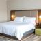 Holiday Inn Express & Suites - Brandon, an IHG Hotel - Brandon