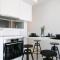 Phaedrus Living Seaside Luxury Flat Athina 108
