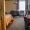 Ivey's Motor Lodge - Houlton