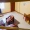 B2 - Spacious 3BR House with Netflix, Fiber Wifi, Parking, Balcony