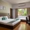 The Hawaii Comforts Panjim Donapaula