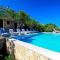 Villa Jadranka Beachfront & Pool - Maslinica