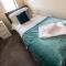 Central Windsor Stunning 4 Bedroom Spacious Modern House