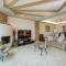 Manolia Dream Apartment 3-bedrooms 30m to the beach