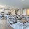 5 Mi to Bethany Beach Modern Gem with Pool Access!