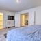 5 Mi to Bethany Beach Modern Gem with Pool Access!