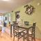 Sunroom and Beach Access Hilton Head Condo - 希尔顿黑德岛