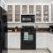 New Luxury Ocean Front 3 bedroom2 bath condo sleeps 8 Cinnamon Beach Resort