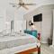 New Luxury Ocean Front 3 bedroom2 bath condo sleeps 8 Cinnamon Beach Resort