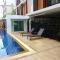 1 Double bedroom Apartment with Swimming pool security and high speed WiFi - Udon Thani