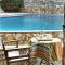 Heliopetra independant studios -village close to beaches -sharing a large pool - Koprána