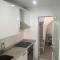 2 bedroom newly renovated bungalow close to bars & restaurants