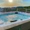 Jacuzzi Holiday Homes