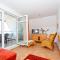 hafennahe Ferienwohnung mit Balkon und Meerblick - Hafenhäuser Wiek Wohnung 06